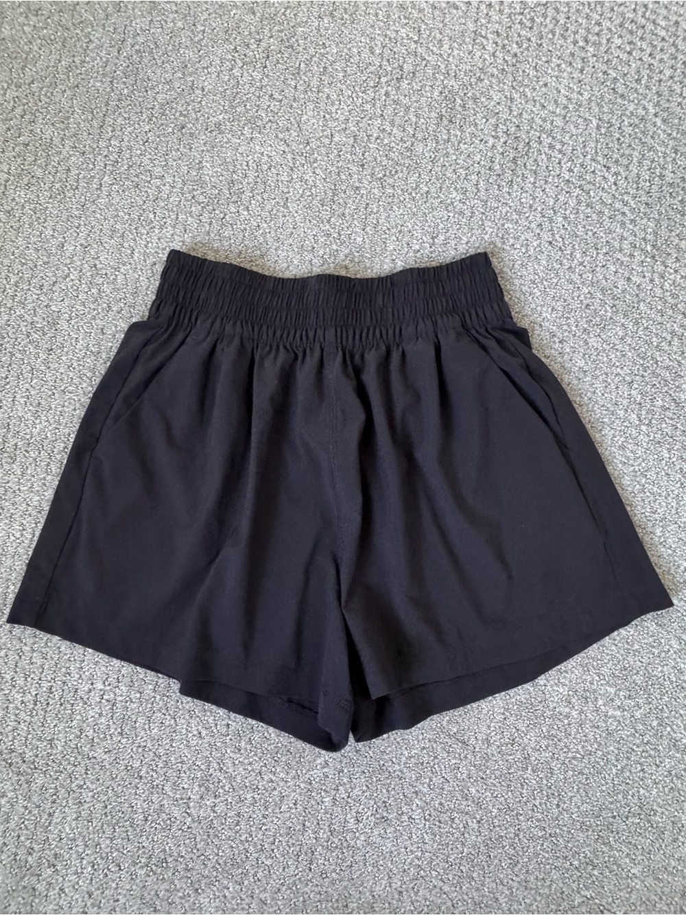 Vuori Villa Short